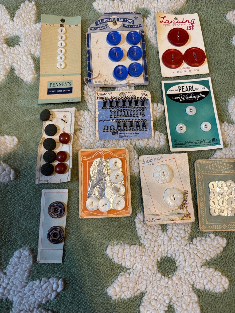 Vintage Assorted Sewing Buttons Pack - White, Red, Blue, Black